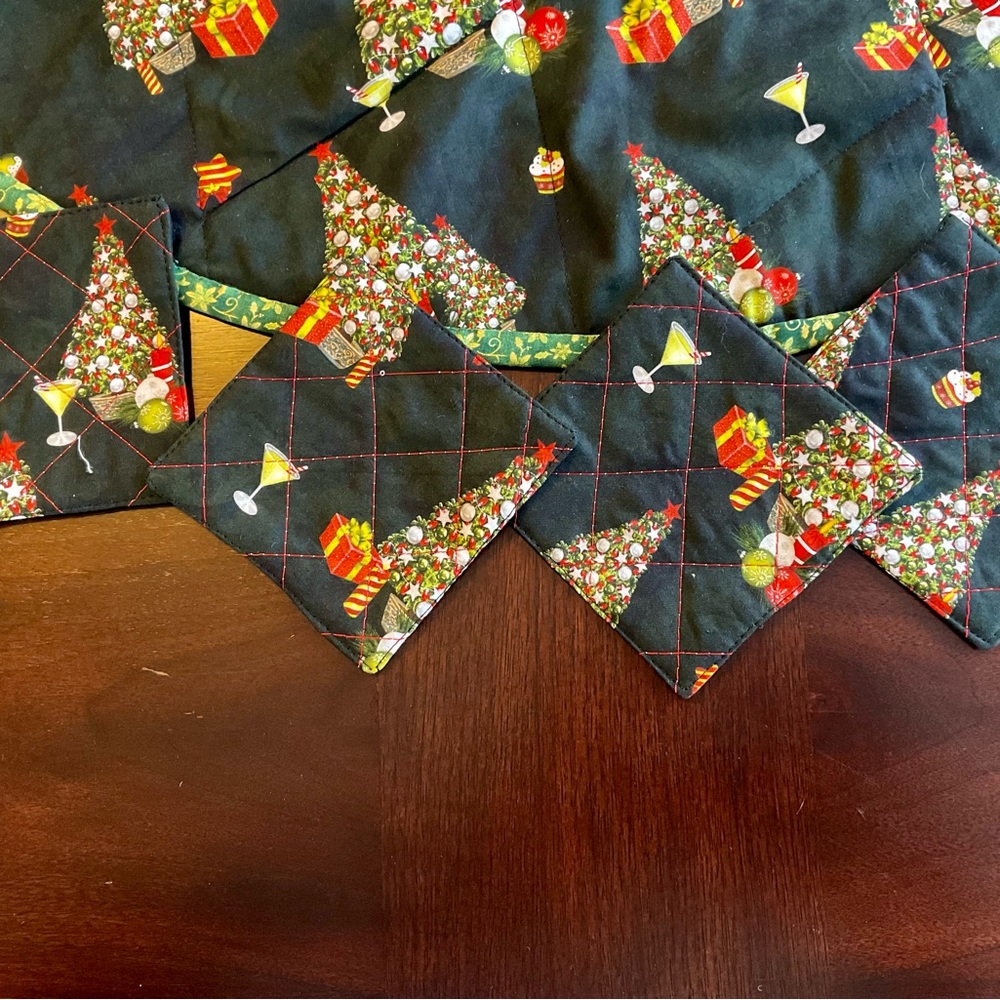 Round Quilted Table Topper - Picture 4 of 4